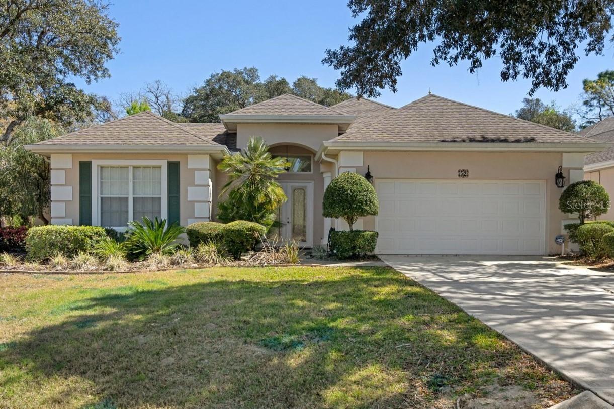 52 Deerwood Dr Property Photo