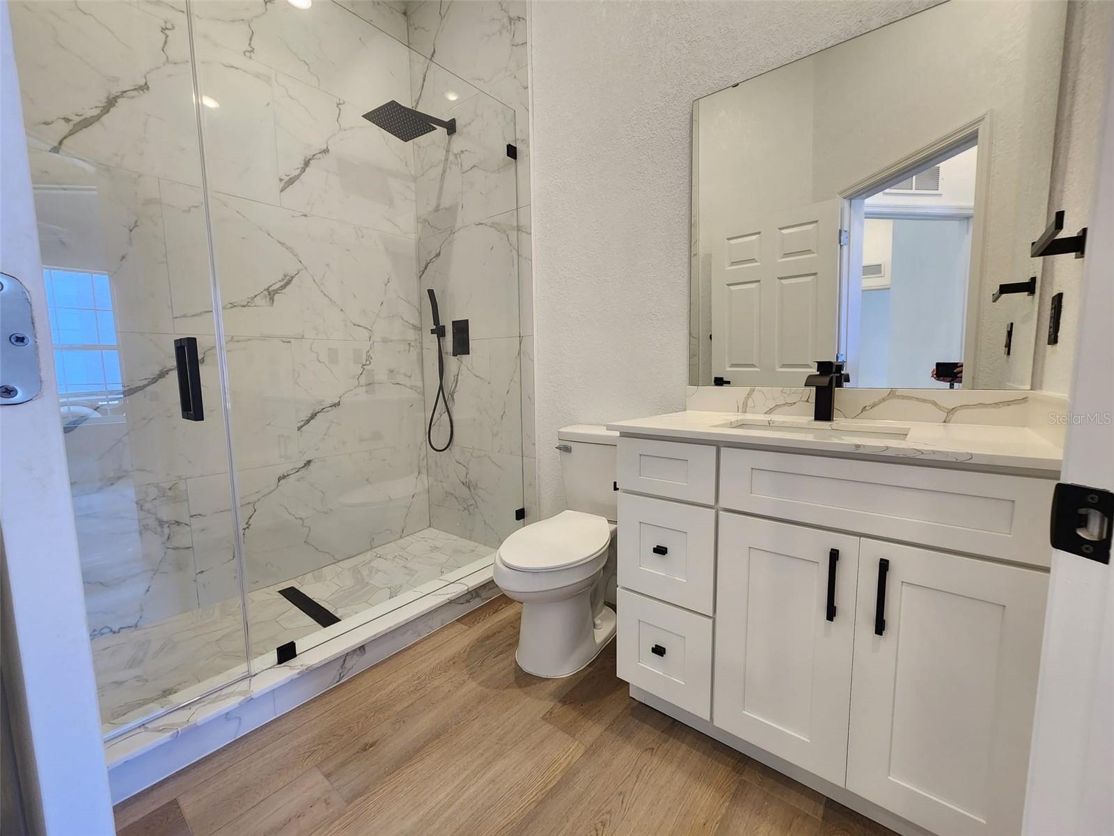 1032 Concert Ave Property Photo 22