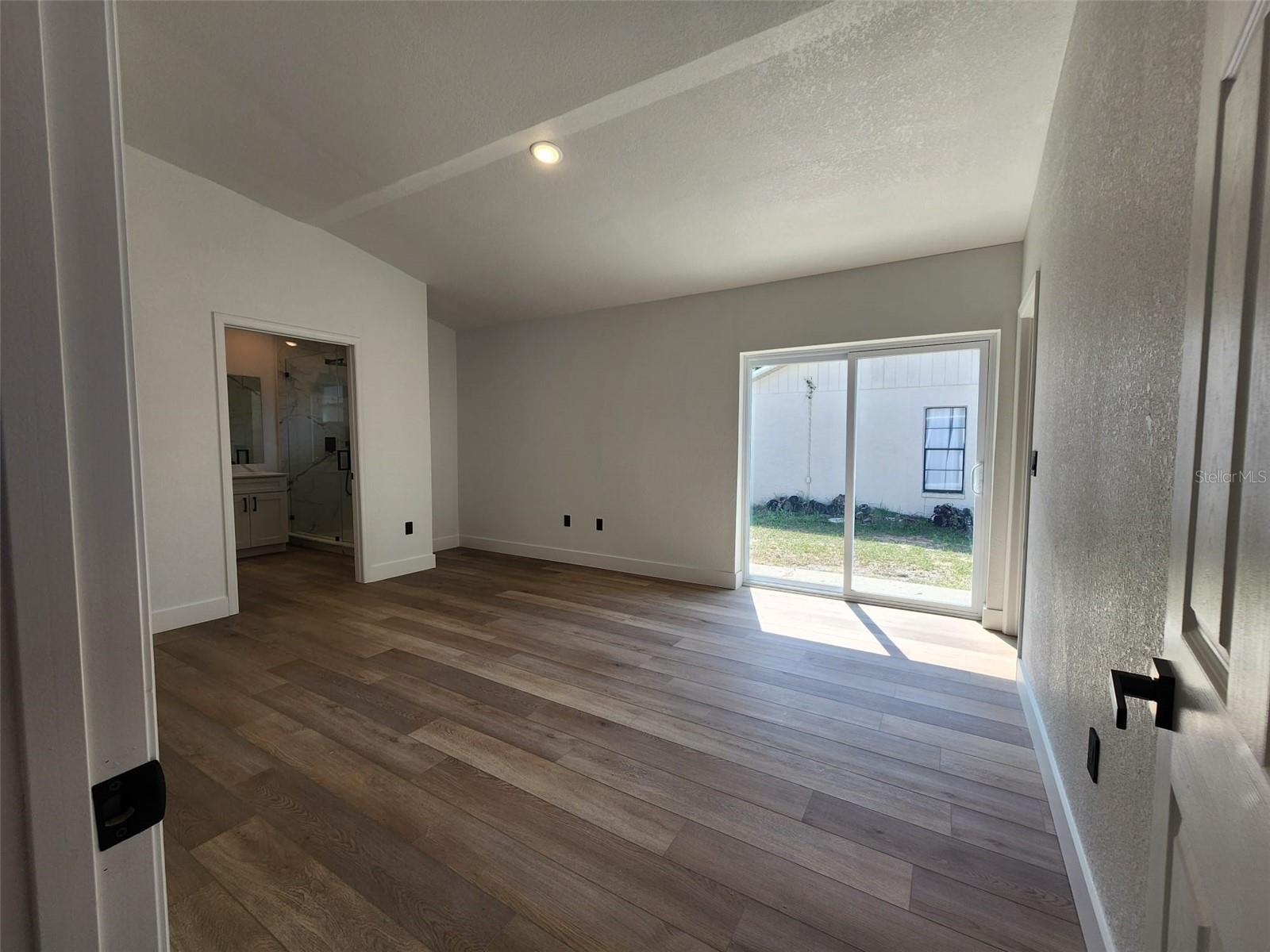 1032 Concert Ave Property Photo 33