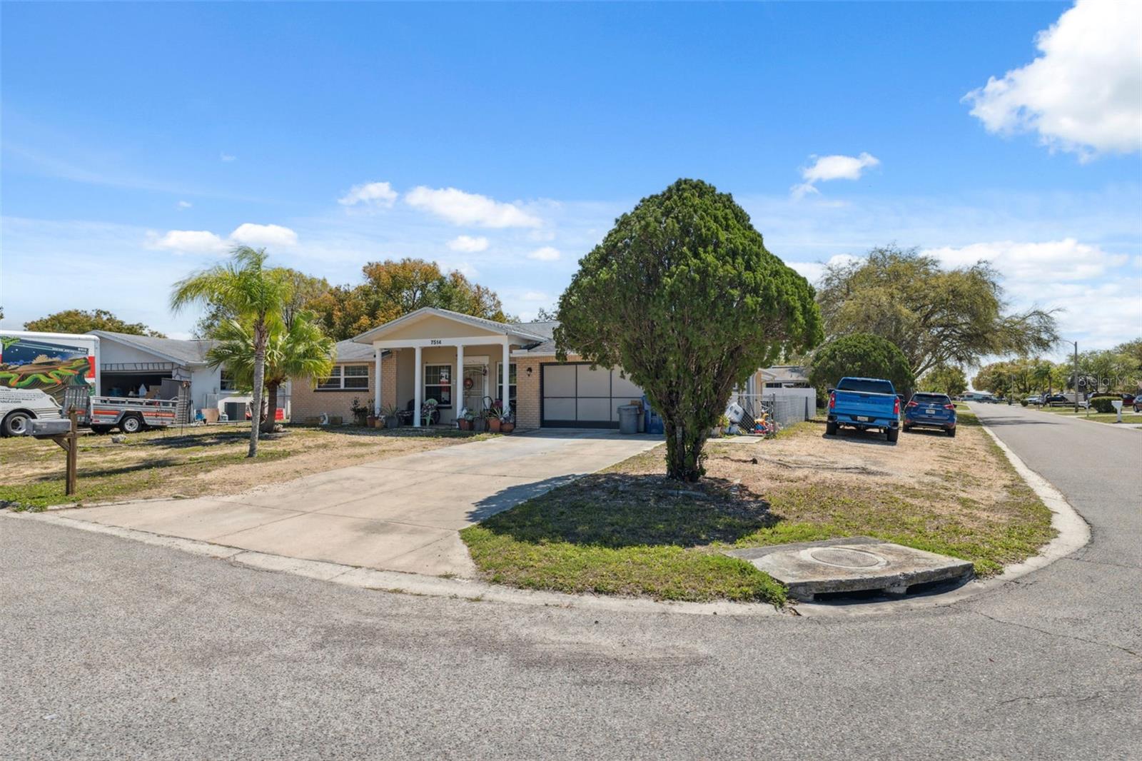 7514 Bergamot Dr Property Photo