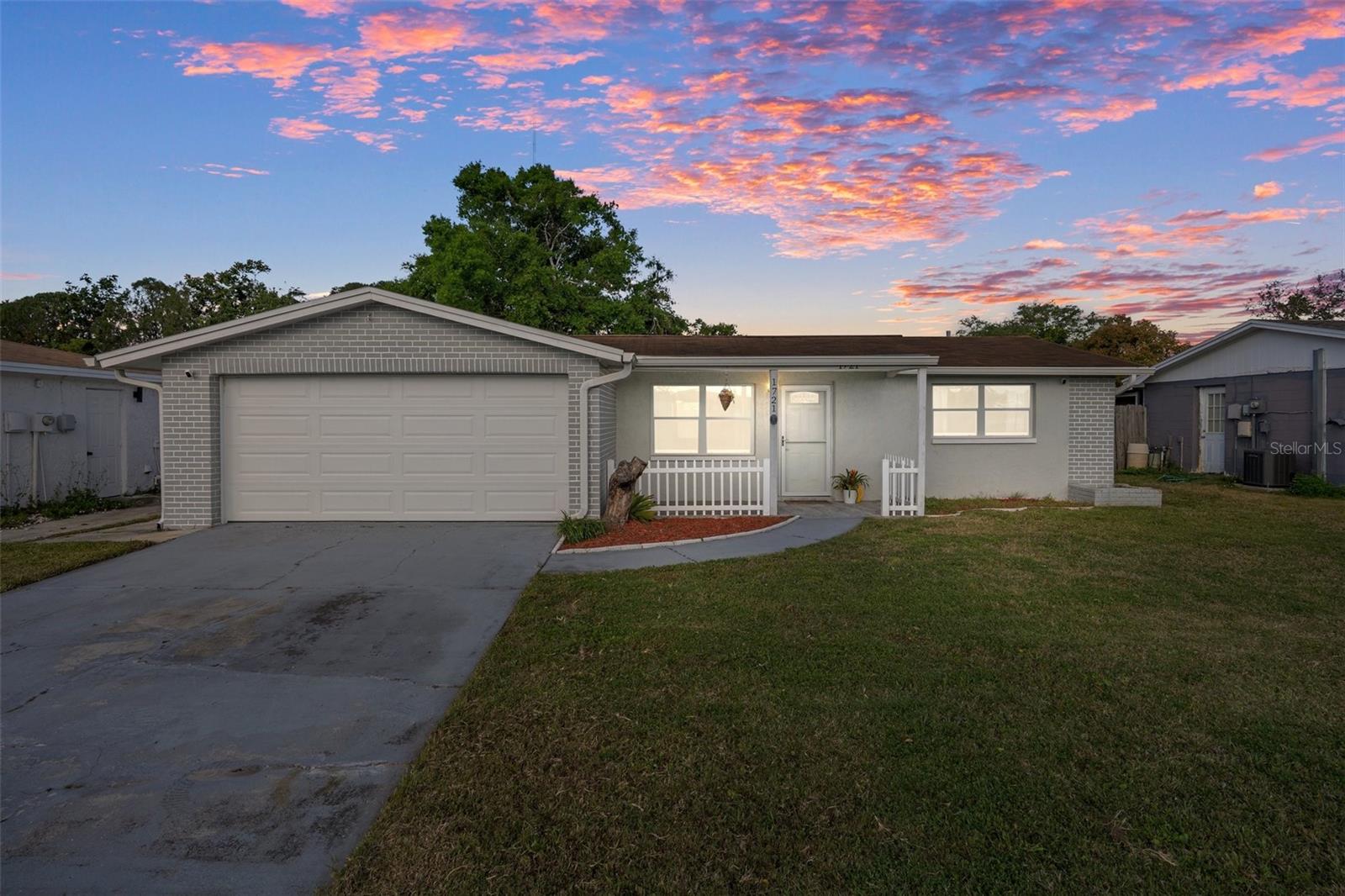 1721 Kenilworth St Property Photo
