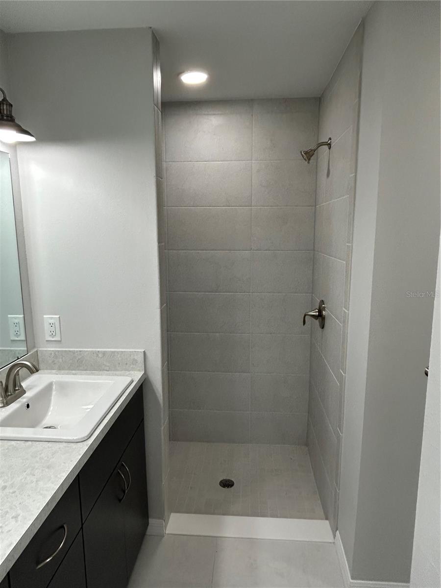 1713 Walden Ct Property Photo 27