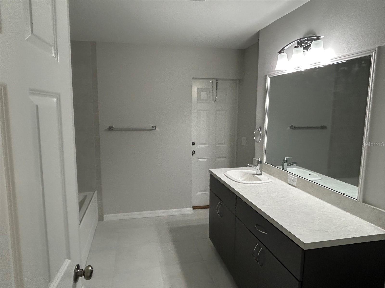 1713 Walden Ct Property Photo 35