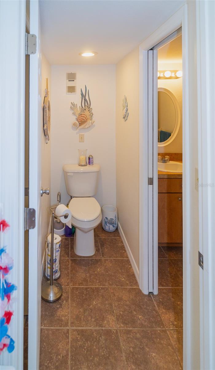 57 Douglas St #103 Property Photo 12