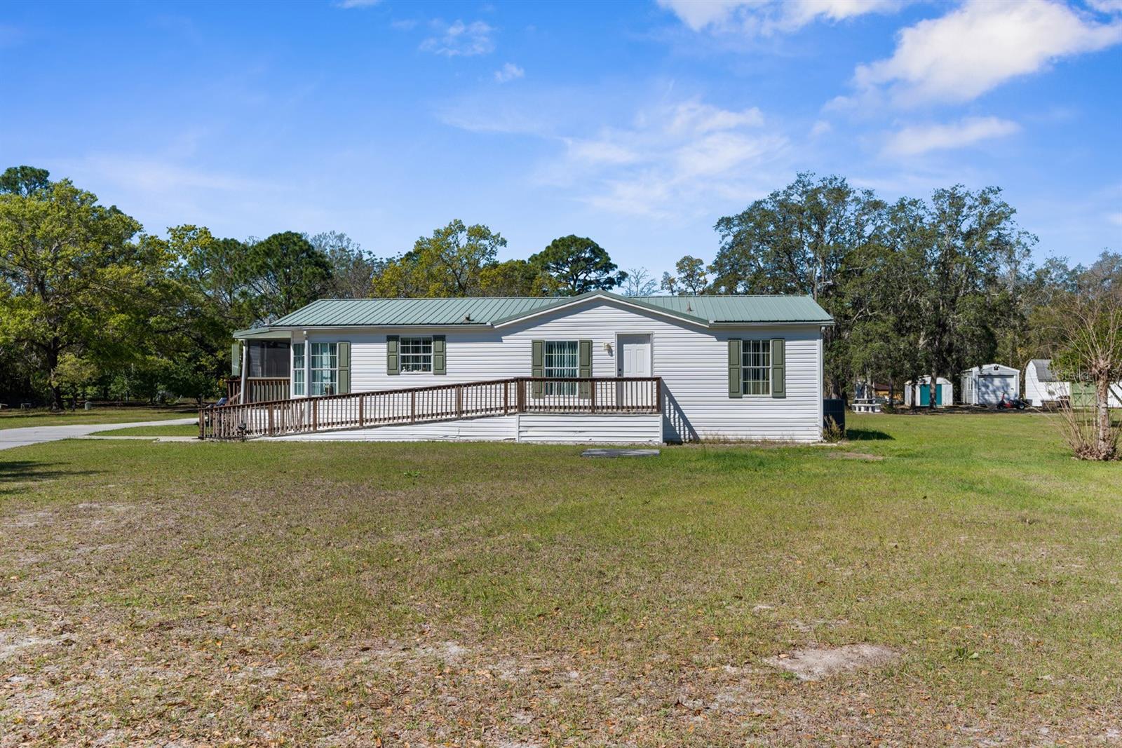 18041 Scooter Ct Property Photo