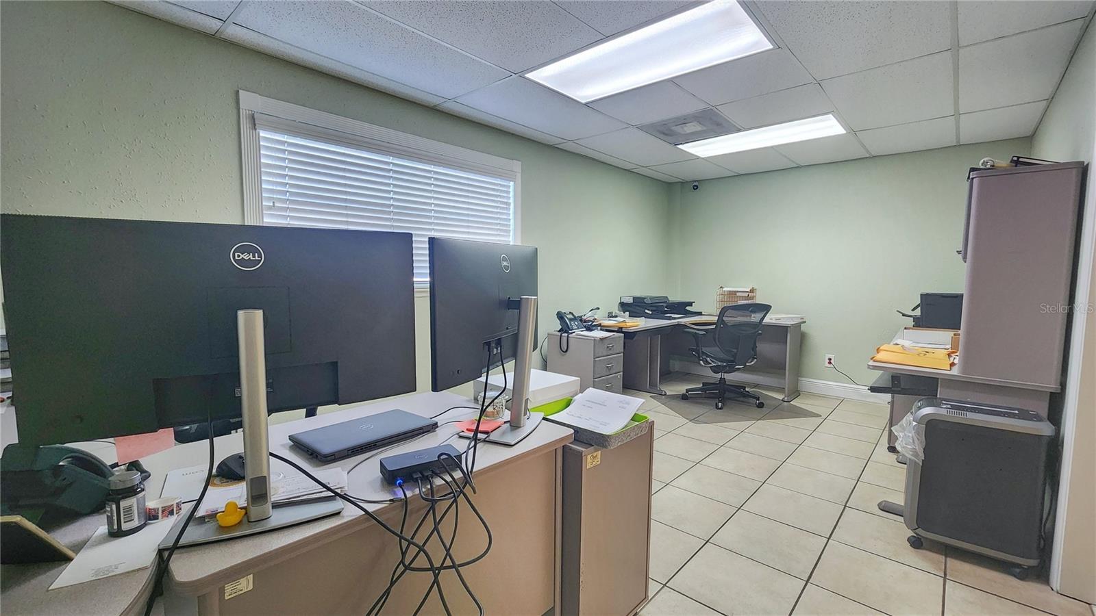 6802 Commerce Ave Property Photo 13