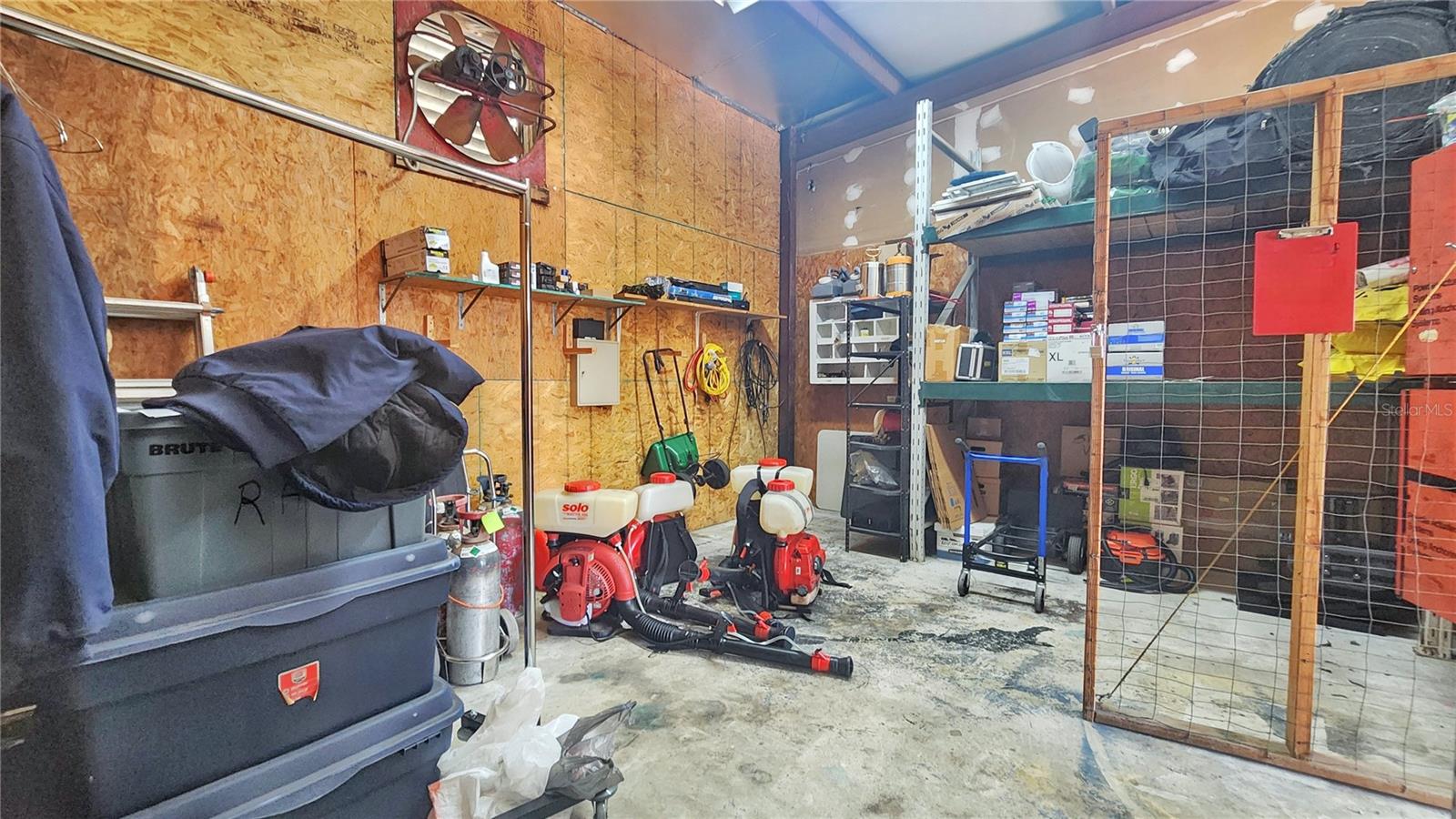 6802 Commerce Ave Property Photo 17
