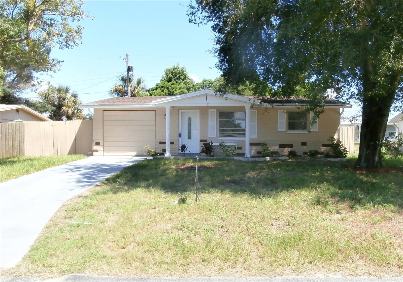 4534 Irene Loop Property Photo