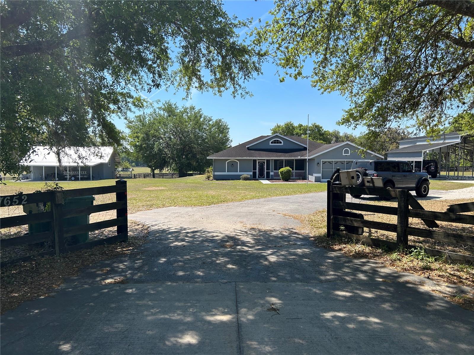 7652 E Derby Oaks Dr #2 Property Photo