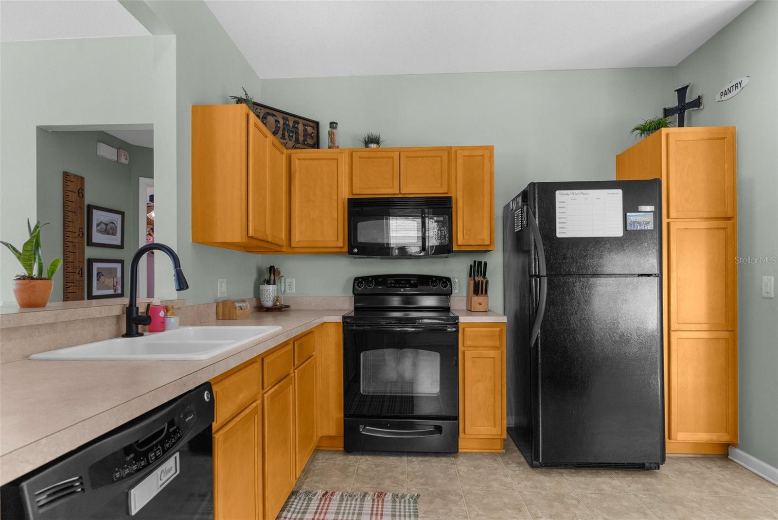 14581 Wake Robin Dr Property Photo 17