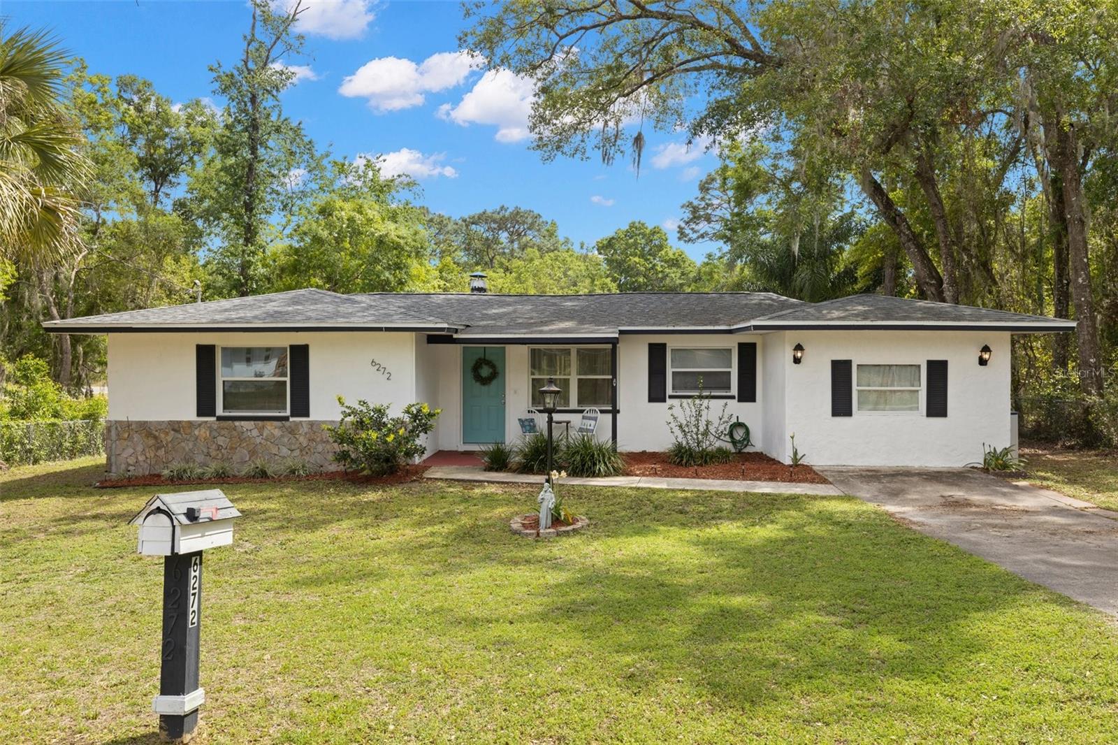 6272 E Wingate St Property Photo