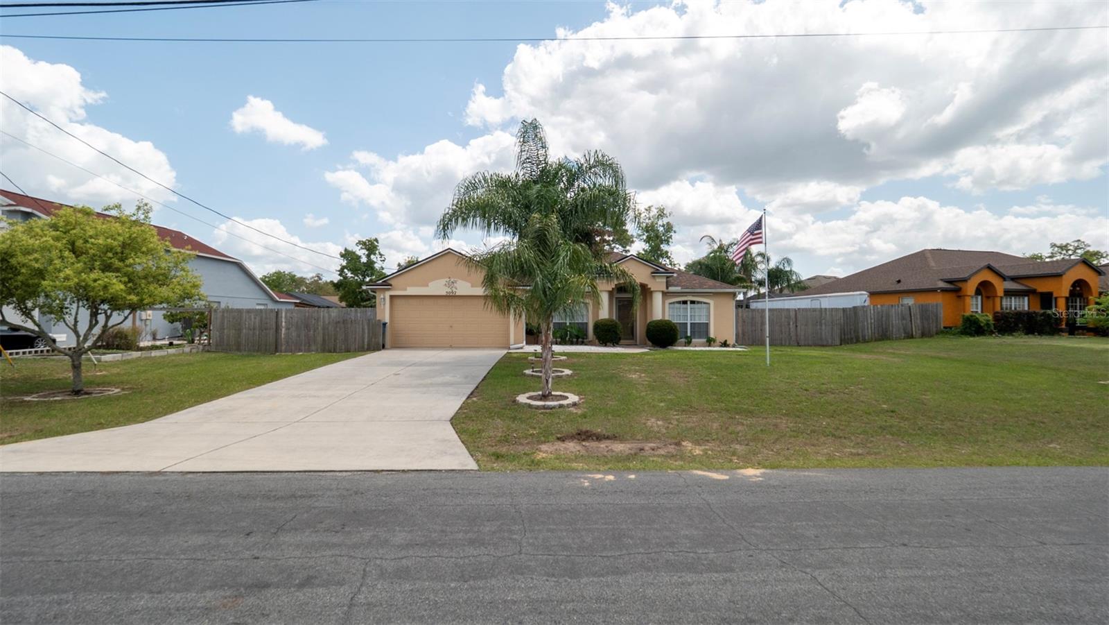 5092 Roble Ave Property Photo