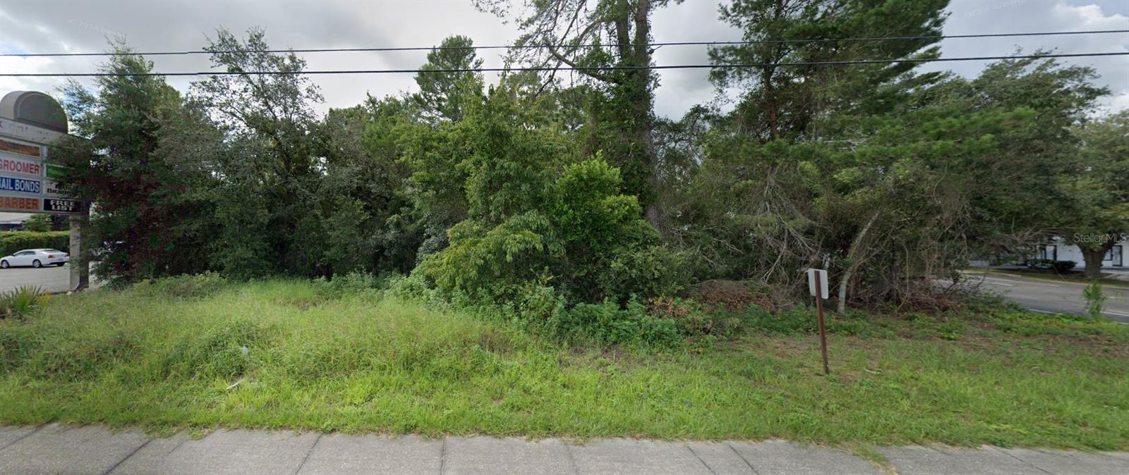 13182 Spring Hill Dr Property Photo