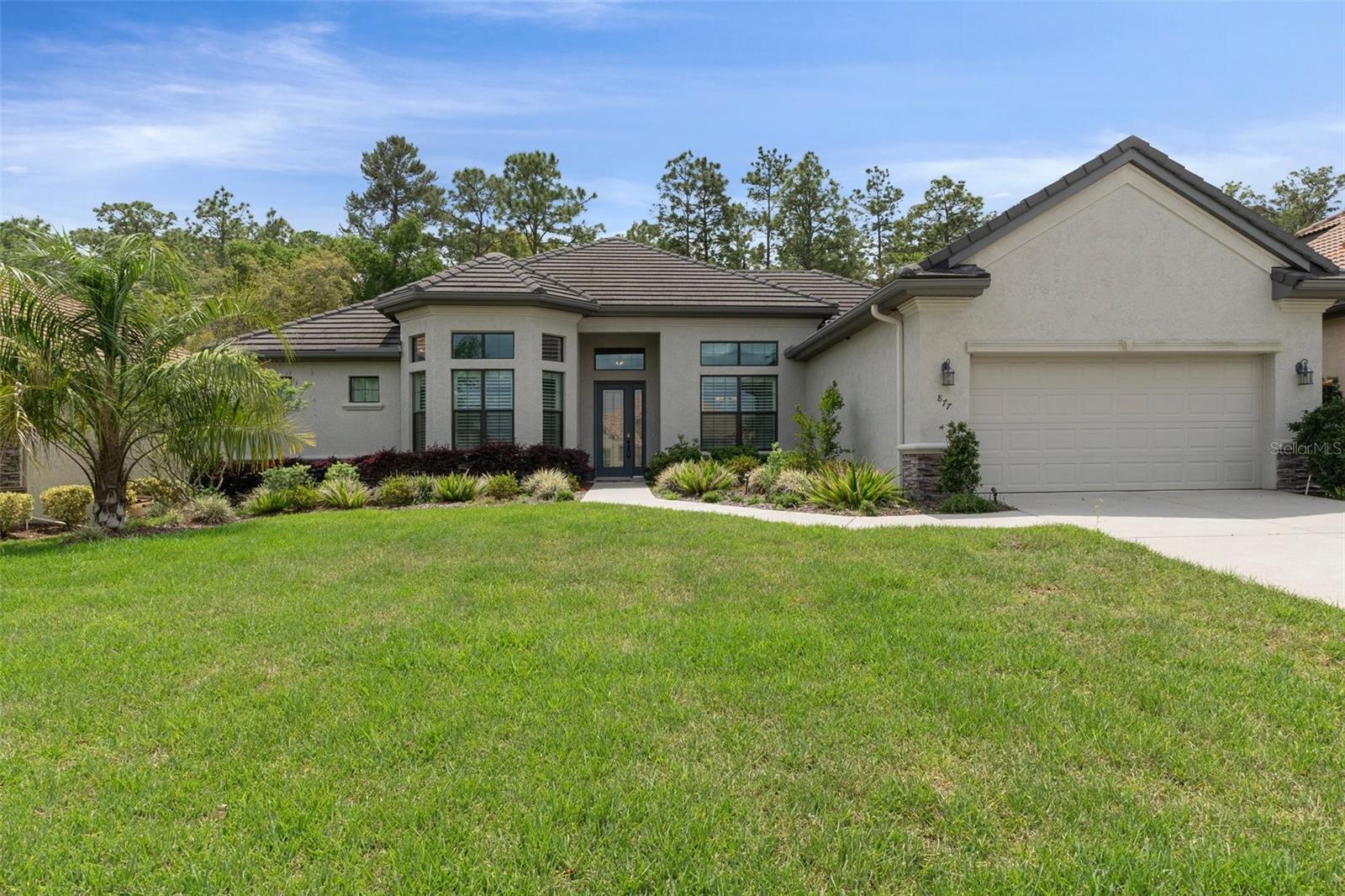 877 N Hunt Club Dr Property Photo