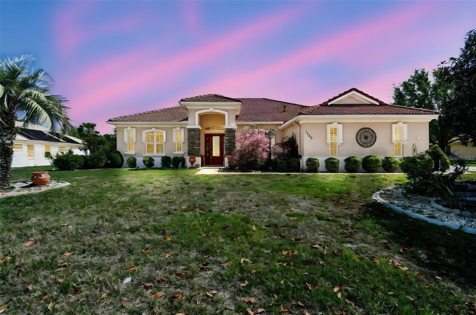 1153 E Whirl Away Cir Property Photo
