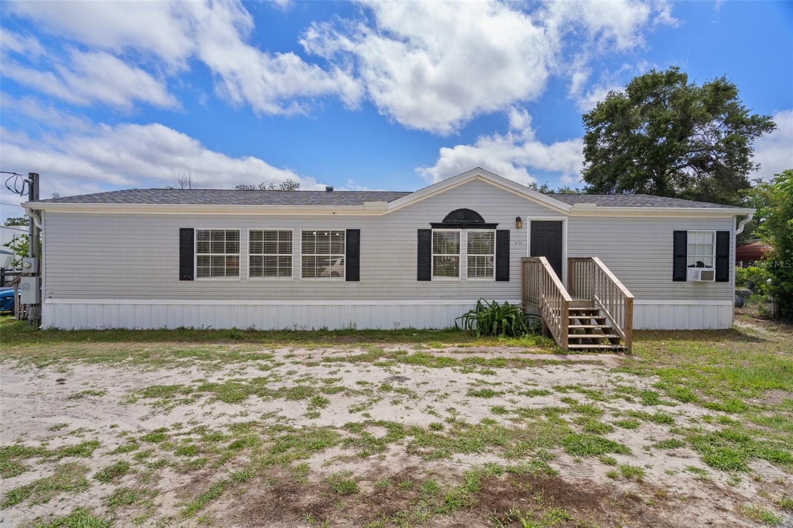 16124 Lacanto St Property Photo