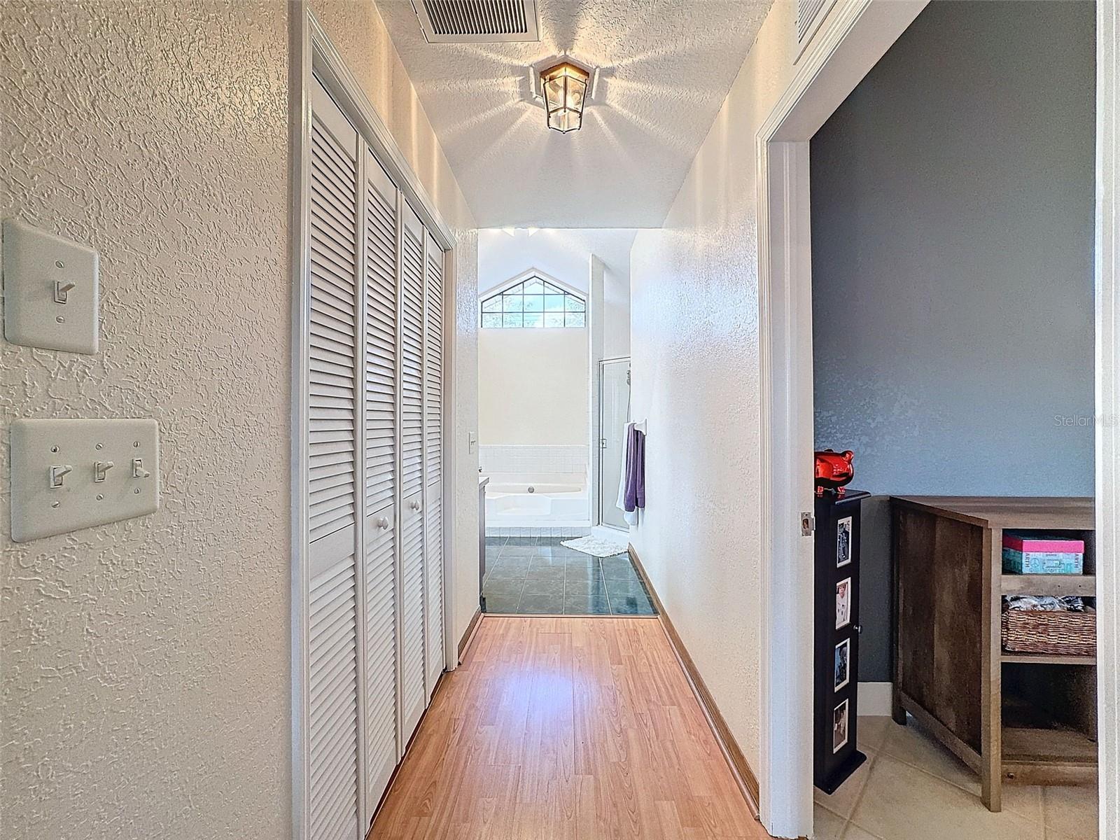 8032 Spring Hill Dr Property Photo 25