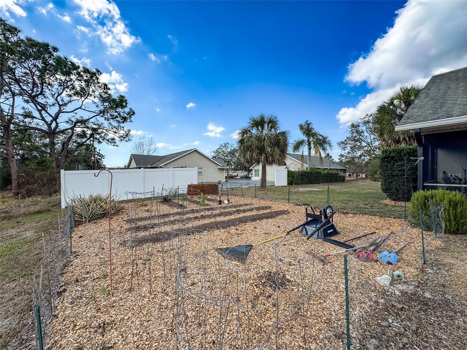 8032 Spring Hill Dr Property Photo 55