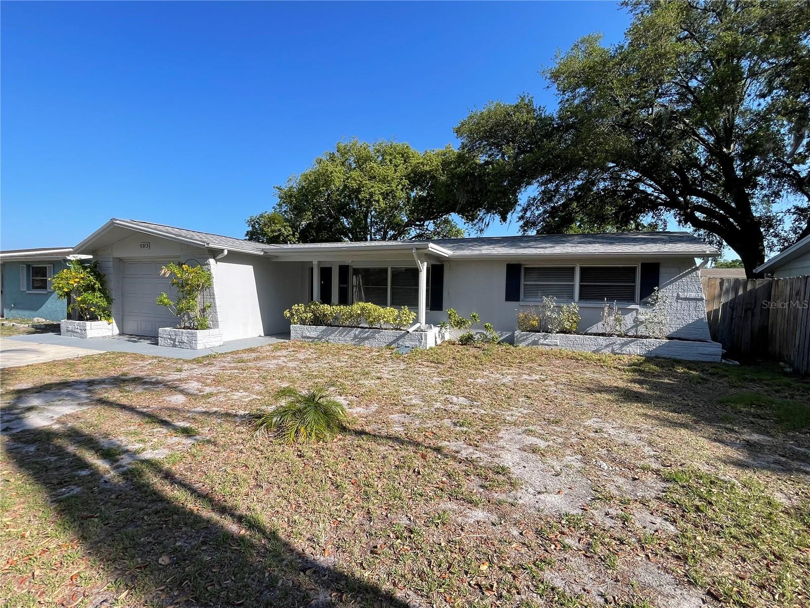5313 Whippoorwill Dr Property Photo