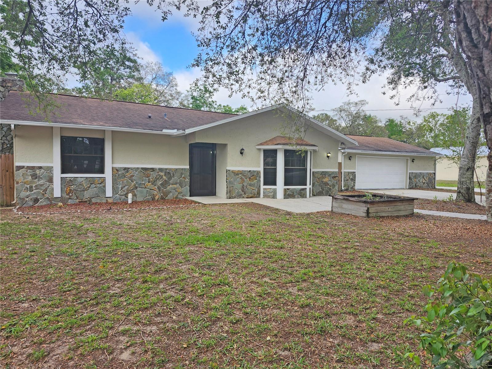 18232 Monteverde Dr Property Photo