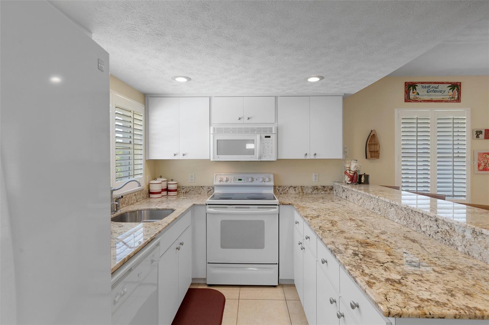 11274 W Cove Harbor Dr #11274 Property Photo 13