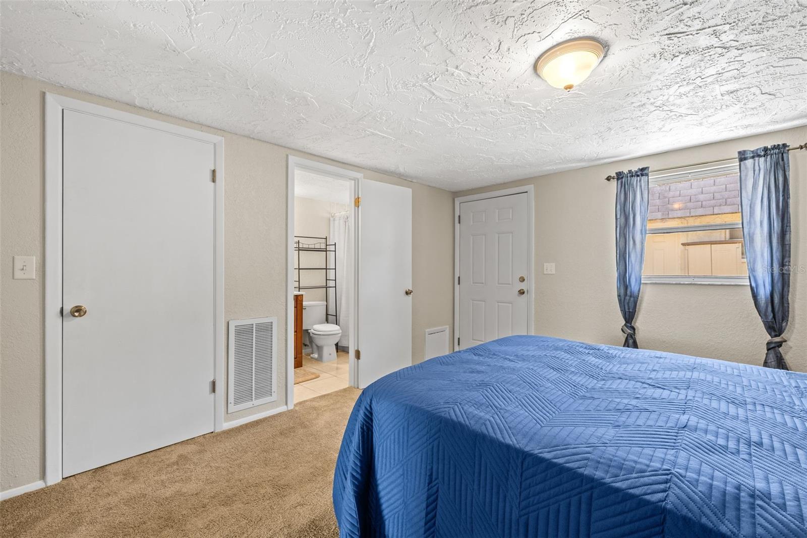 9811 Hidden Ln #2 Property Photo 15