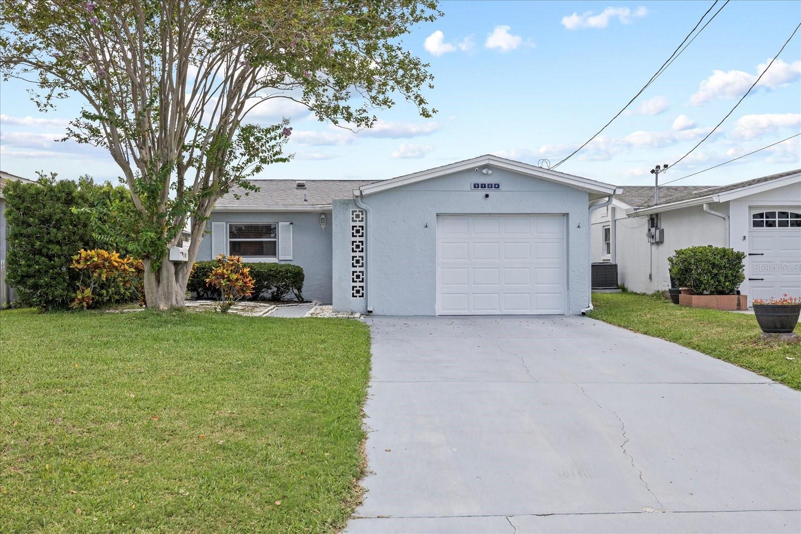 5106 Blue Heron Dr Property Photo 1