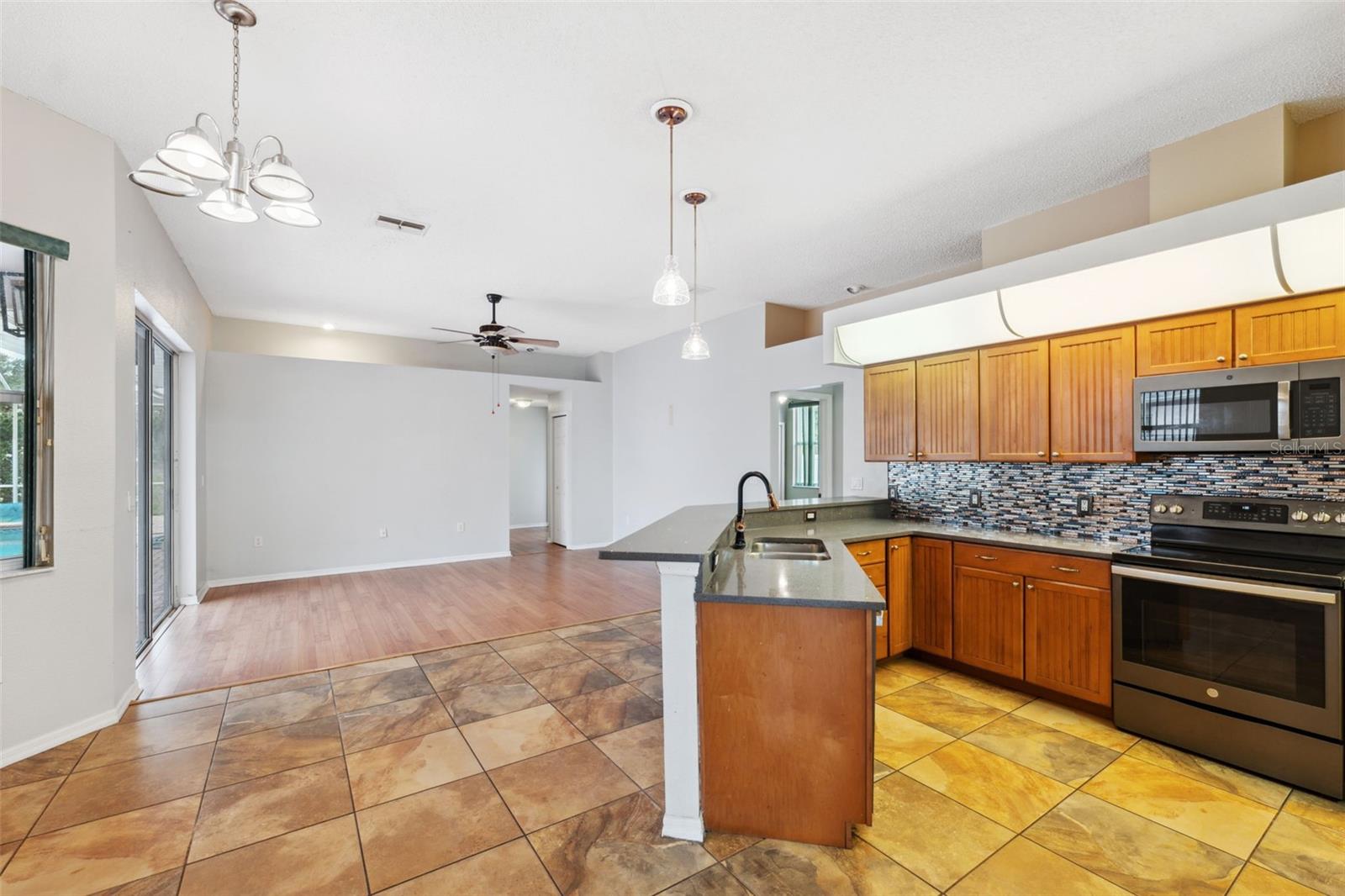 9104 Water Hazard Dr Property Photo 15