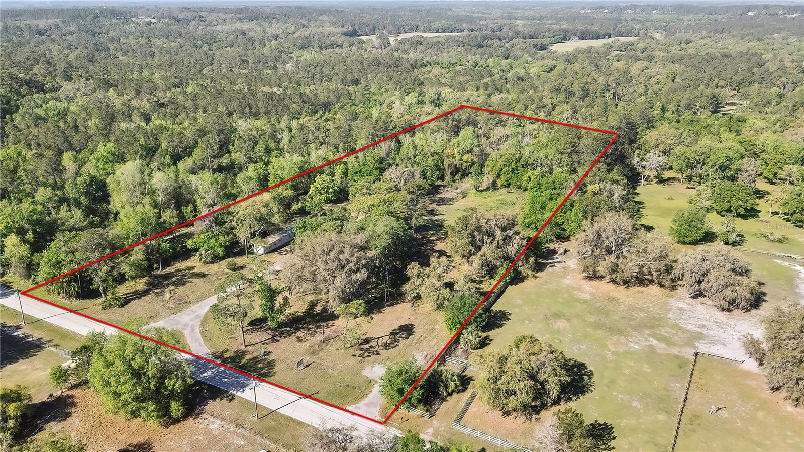 5025 Emerson Rd Property Photo 1