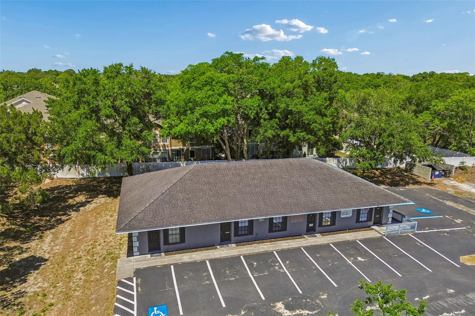 7511 Little Rd Property Photo 10
