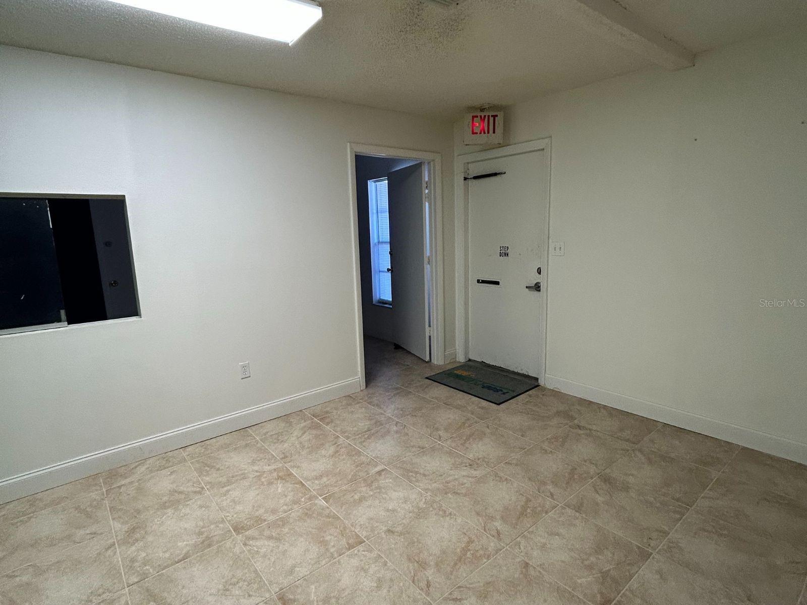 7511 Little Rd Property Photo 16