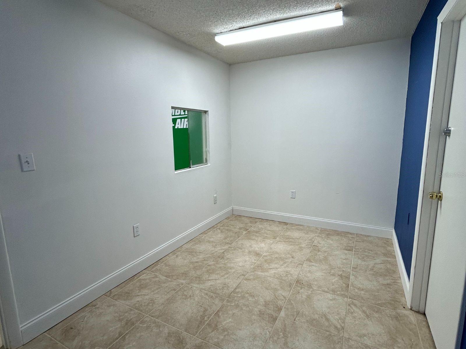 7511 Little Rd Property Photo 17