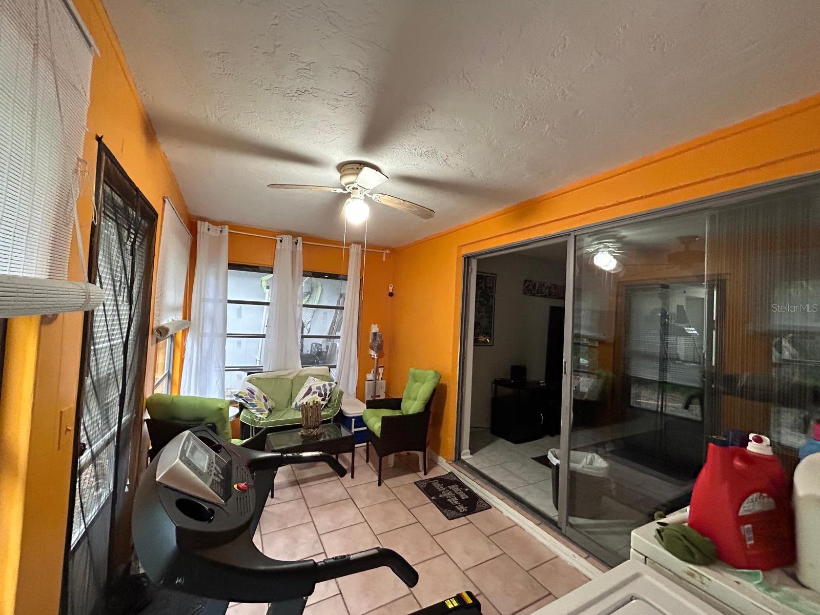 W7875117 Property Photo 12