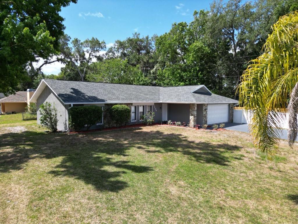 2404 Needle Palm Dr Property Photo 1
