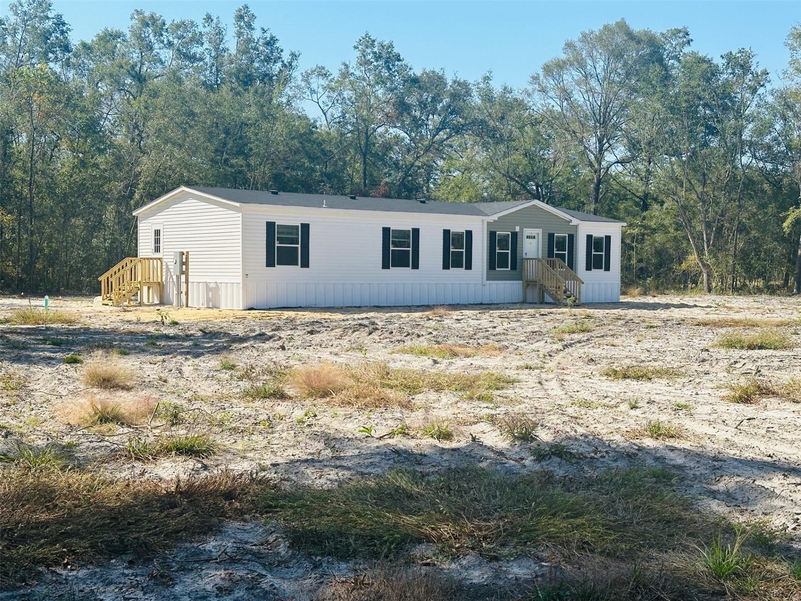 11746 216th Ter Property Photo 1