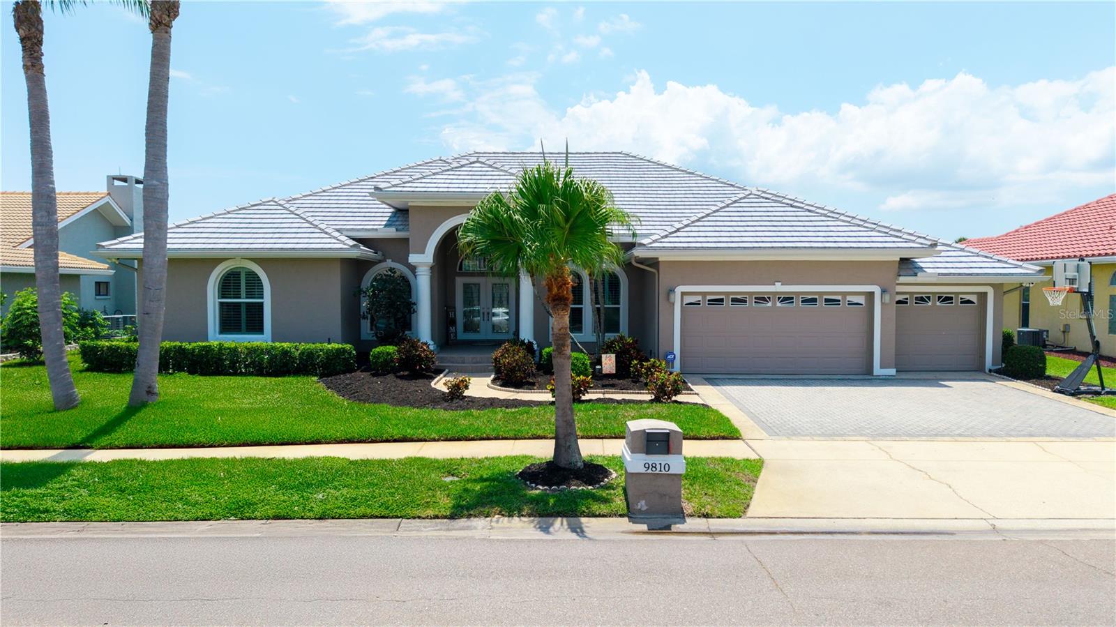 9810 Compass Point Way Property Photo 1