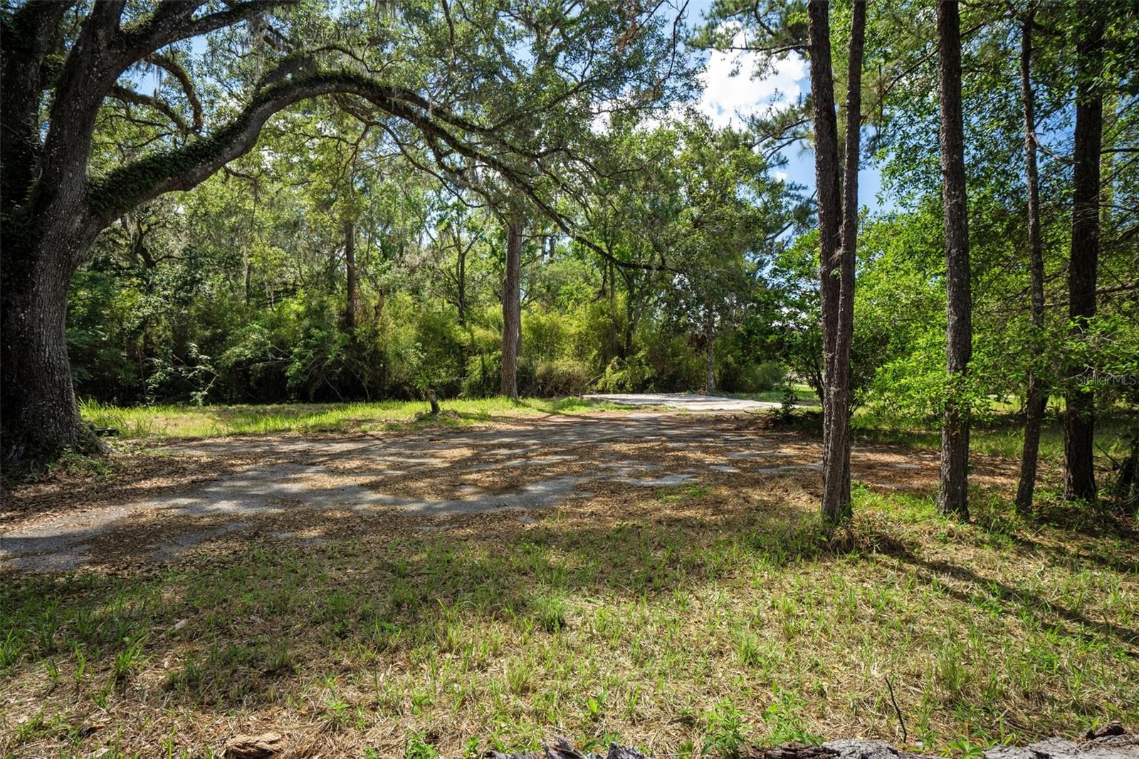 17166 Cortez Blvd Property Photo 24