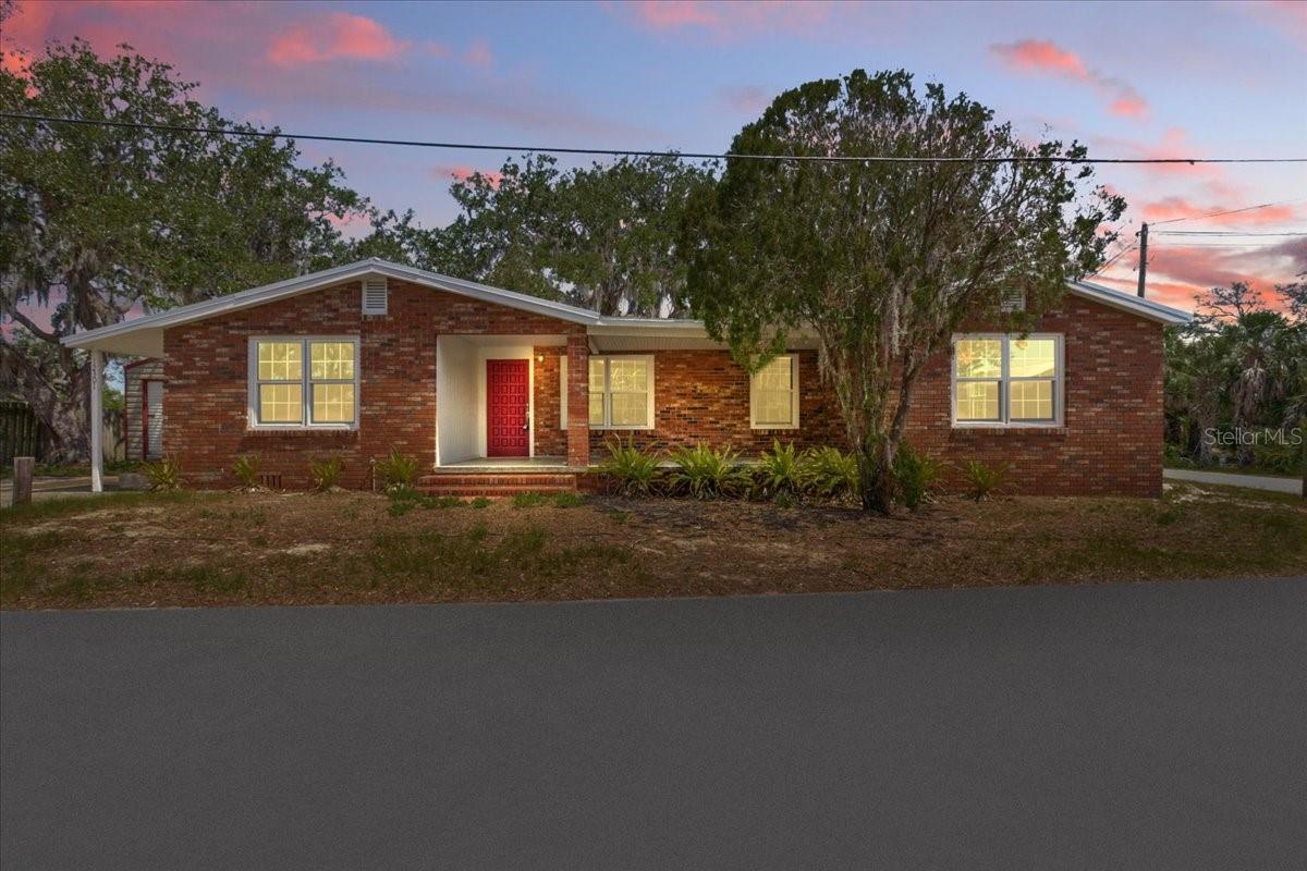 12301 Cedar St Property Photo 1