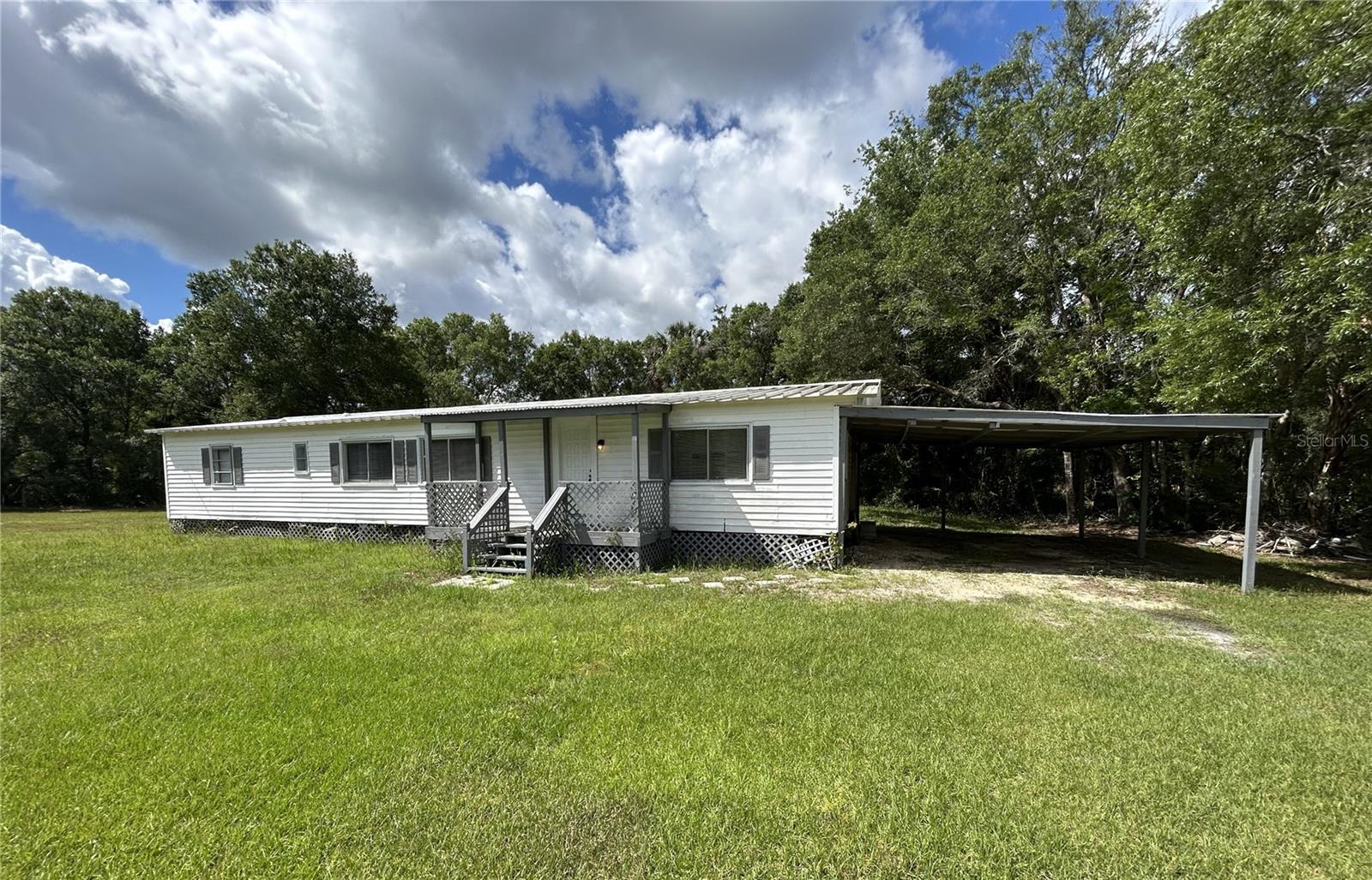 4265 N Beginning Path Property Photo