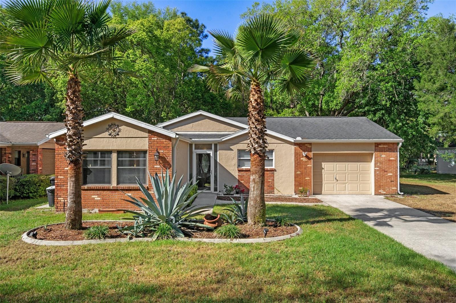 28 Golfview Dr #363 Property Photo