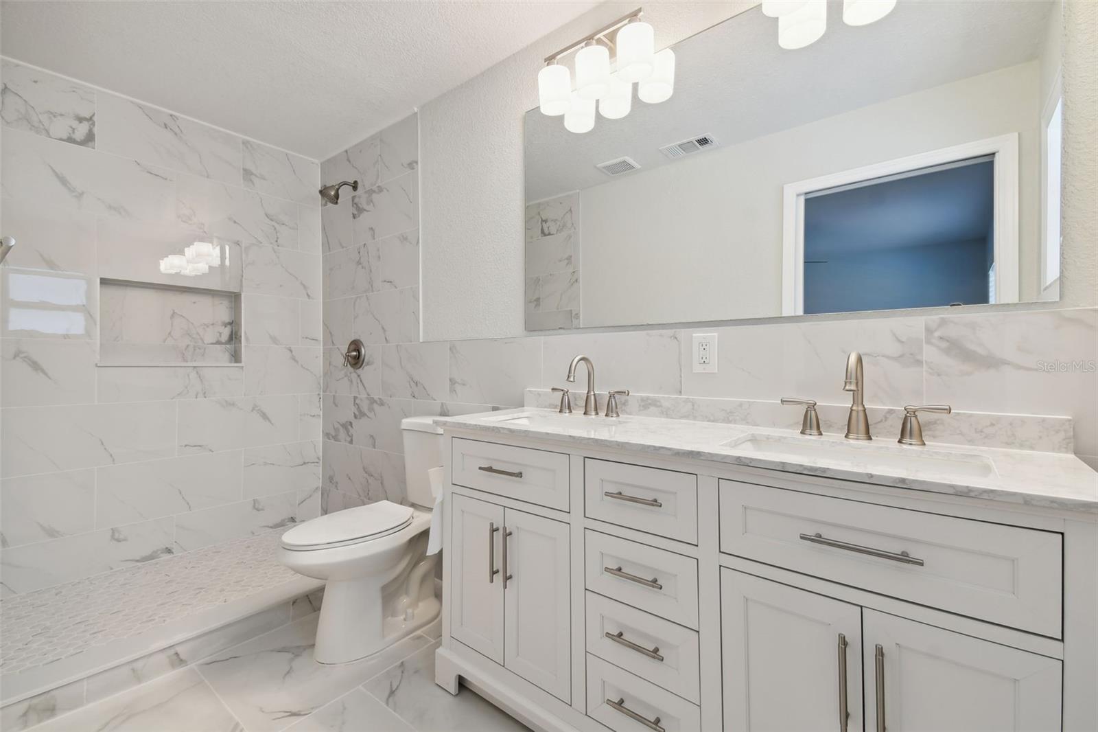 4482 Kingston Dr Property Photo 30