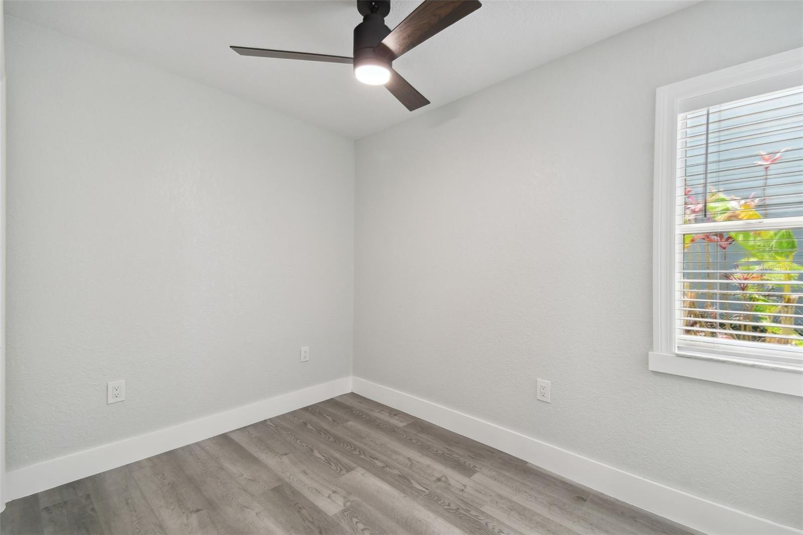 4482 Kingston Dr Property Photo 42