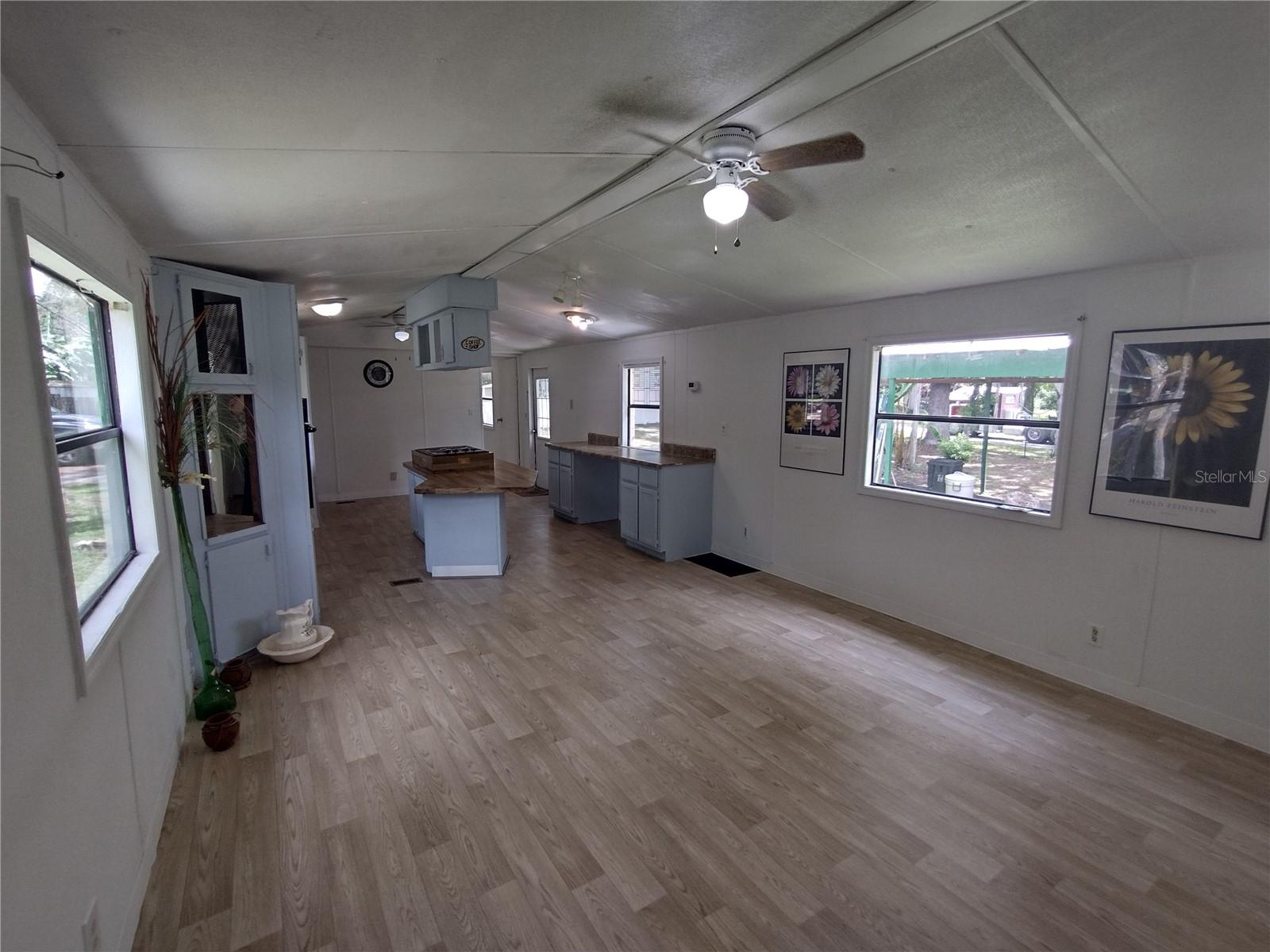 172 Estates Ave Property Photo 4