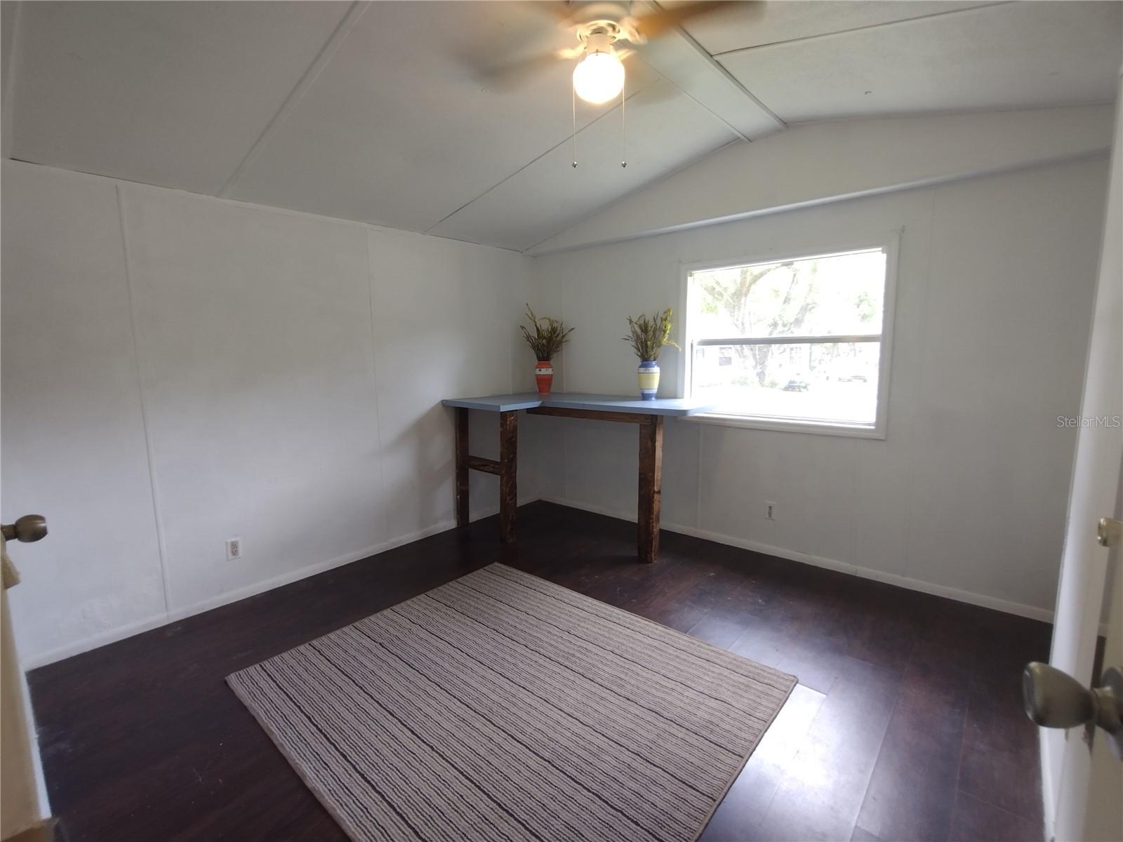 172 Estates Ave Property Photo 14