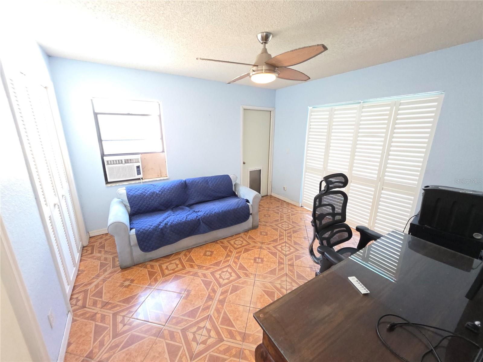 10244 Hoover St Property Photo 21