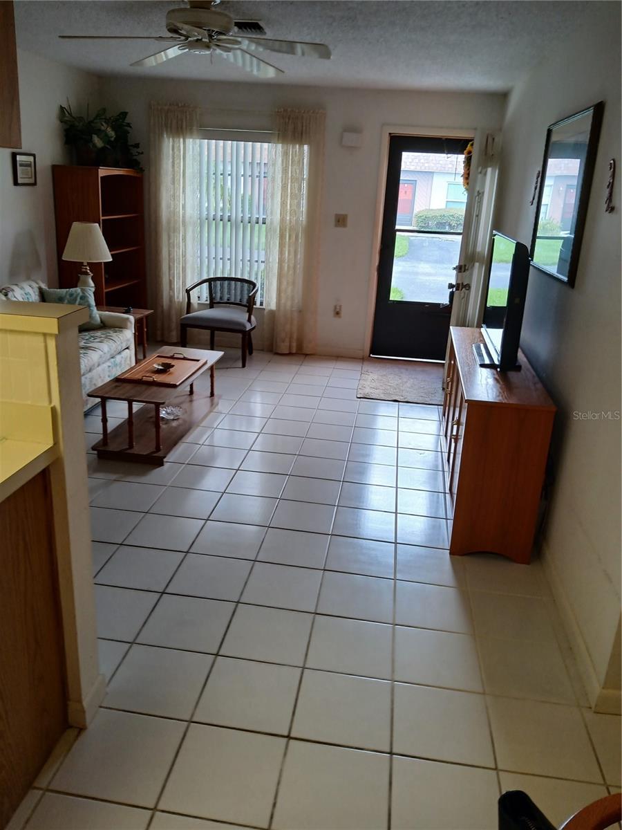 6050 Chesham Dr #3 Property Photo 2