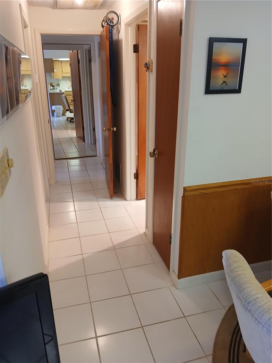 6050 Chesham Dr #3 Property Photo 12
