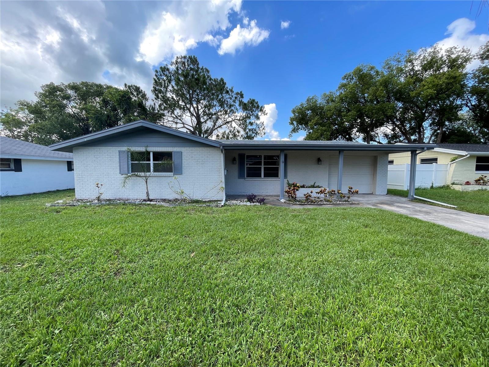 7552 Cumber Dr Property Photo 1