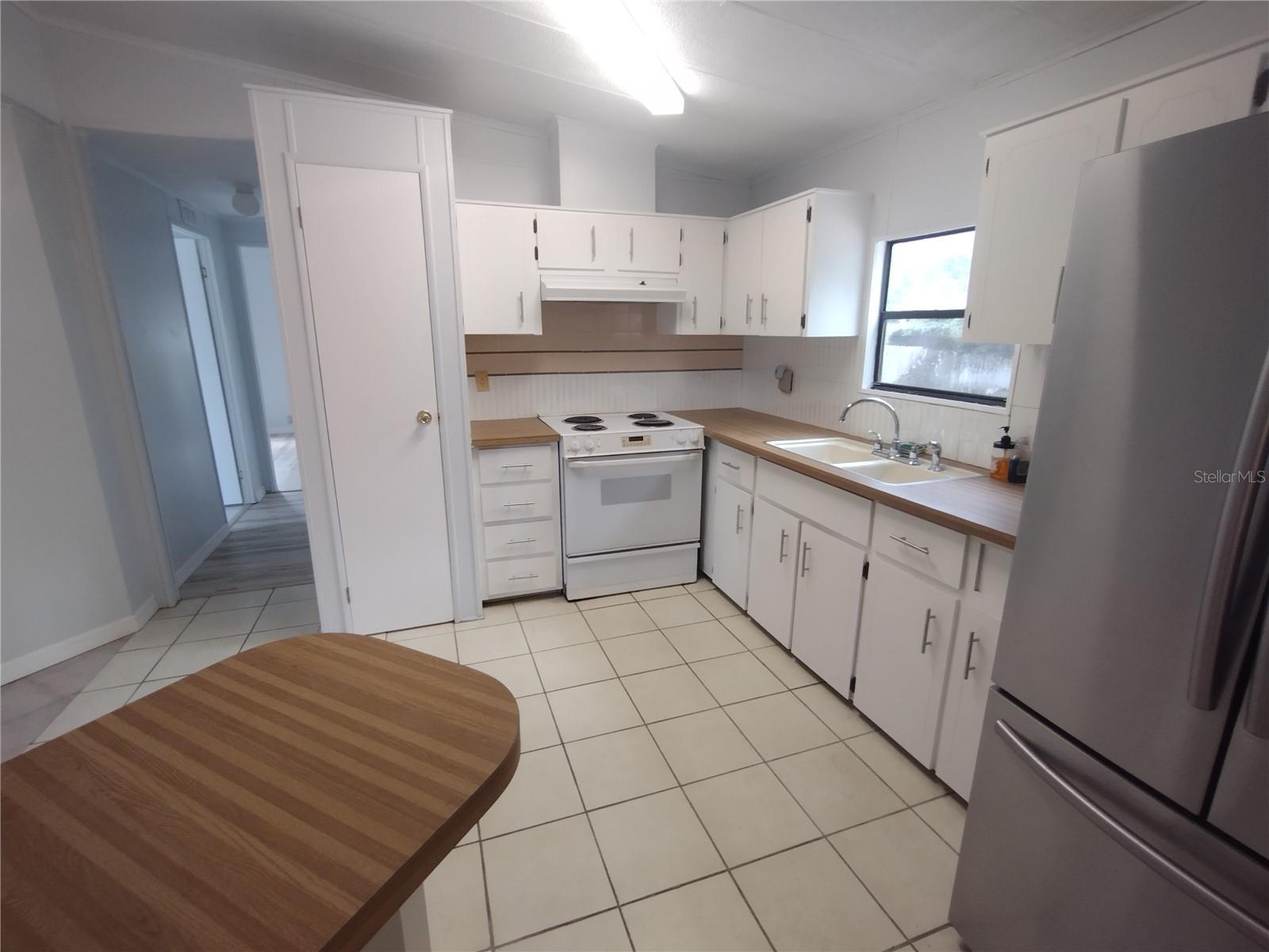 9507 Passaic Dr Property Photo 6