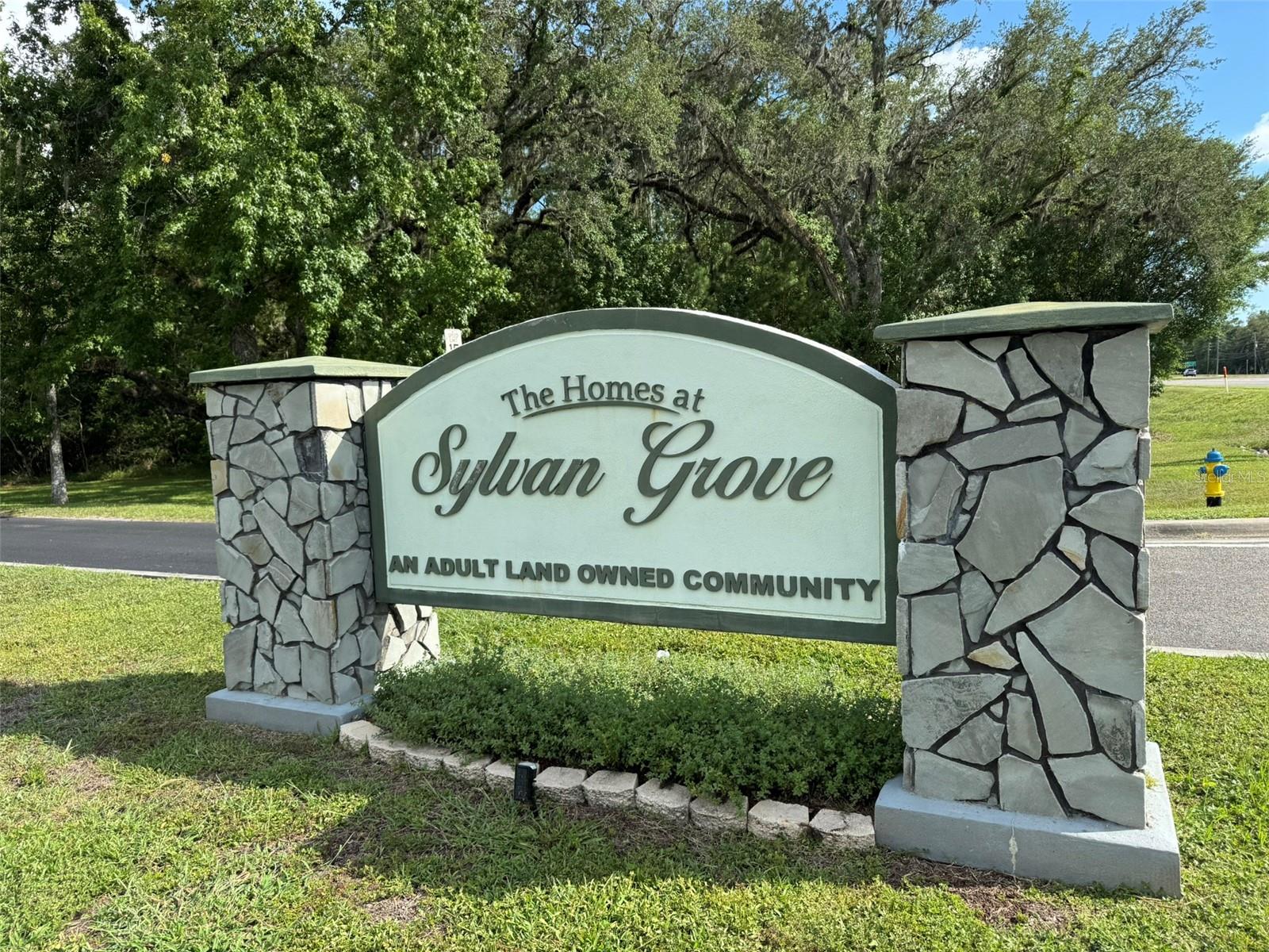 18035 Glen Raven Blvd Property Photo 1